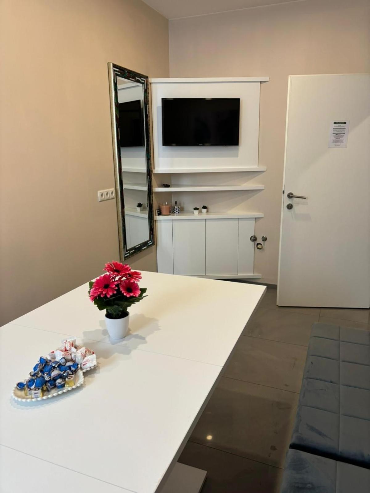 New Central Apartments Westbahnhof Wiedeń Zewnętrze zdjęcie